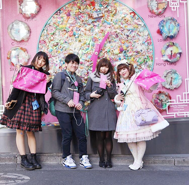 Harajuku Kawaii Tour - Tokyo guided tours by Lolitas!